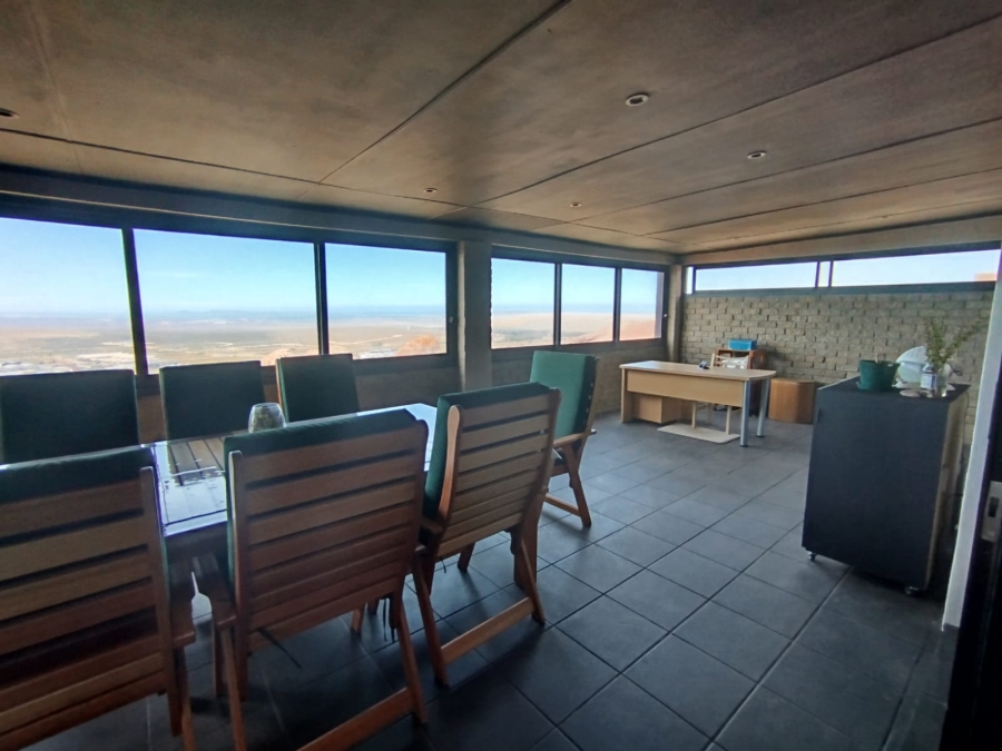 2 Bedroom Property for Sale in Bayview Western Cape